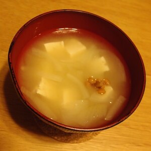 大豆がいっぱい味噌汁